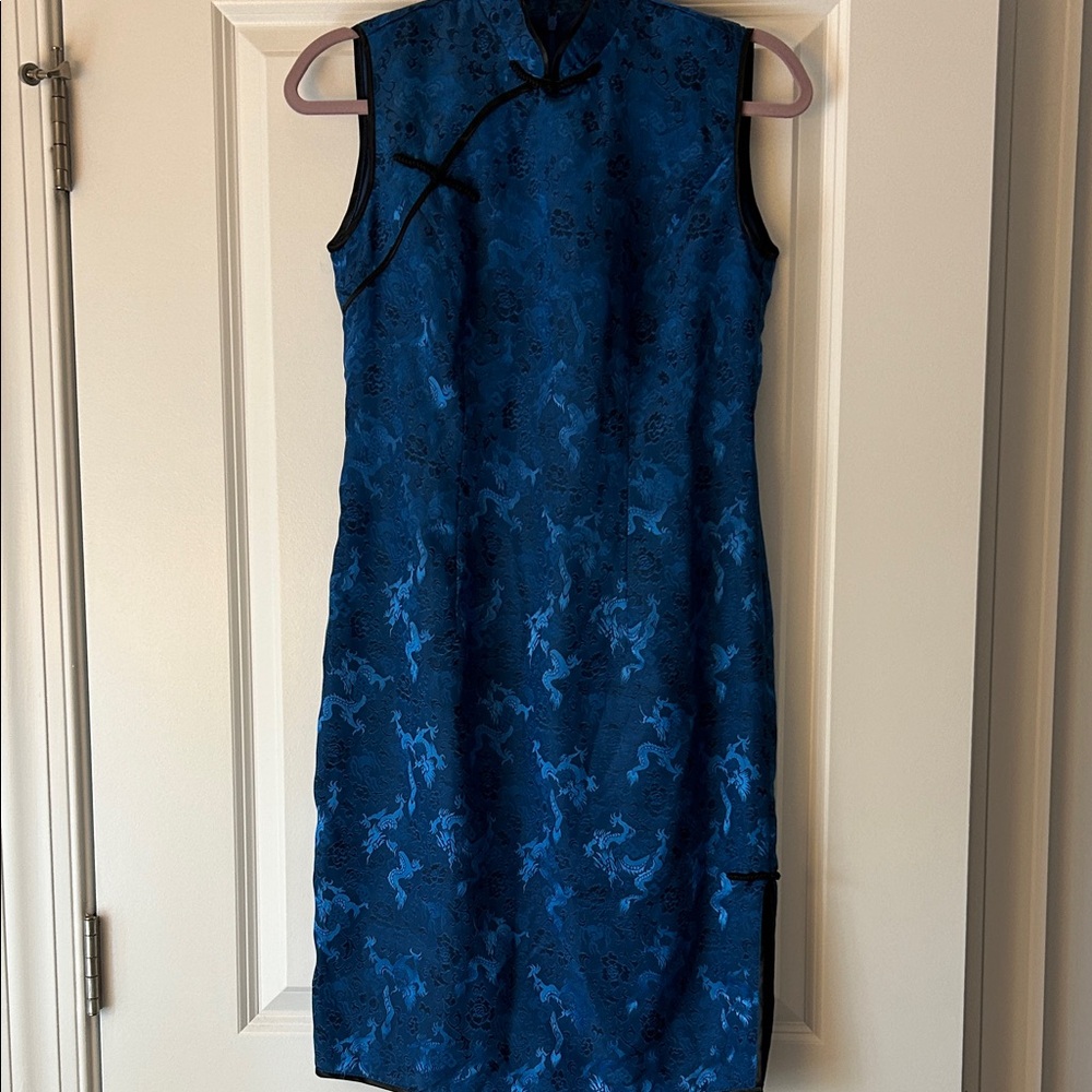 Elegant Blue Sleeveless Dress